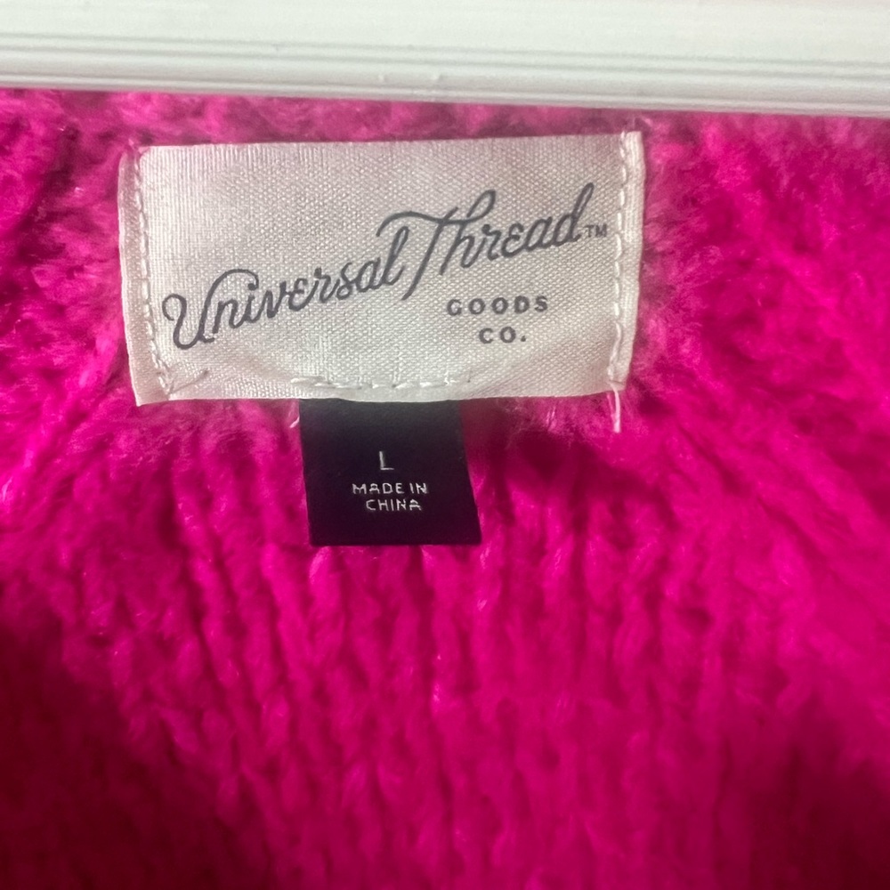 Universal Thread Pink V-Neck Sweater with Ribbed Texture - Picture 3 of 3